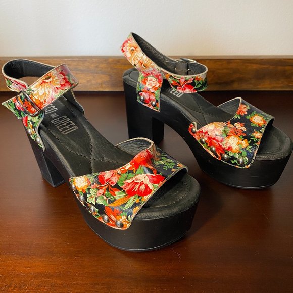 Ego and Greed Carleen Black Floral Leather Strap Platform Heel Sandal W Size 6 - Picture 1 of 15